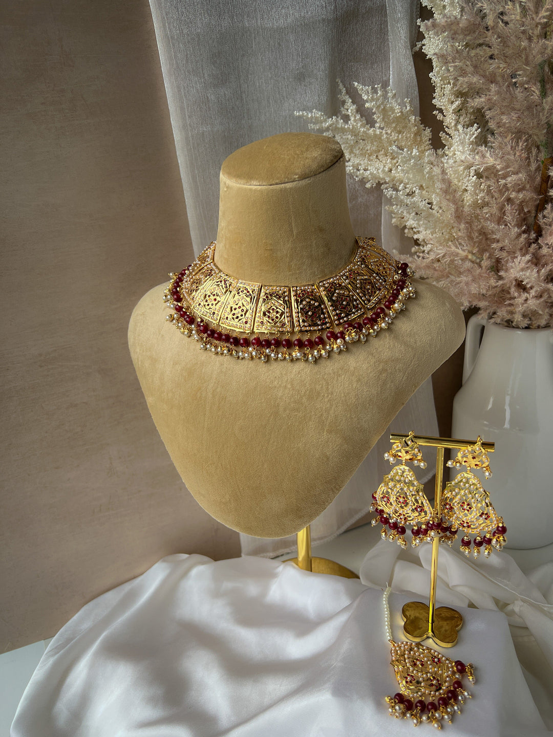 Gleaming in Pearls - Ruby Jadau Set Necklace Sets THE KUNDAN SHOP 