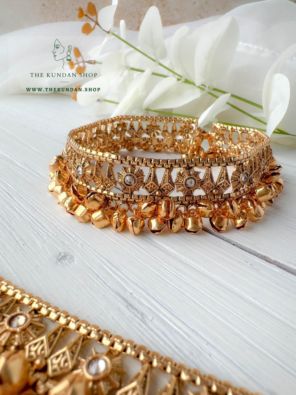 Floral Stone & Ghungroo // Anklets Anklets THE KUNDAN SHOP 