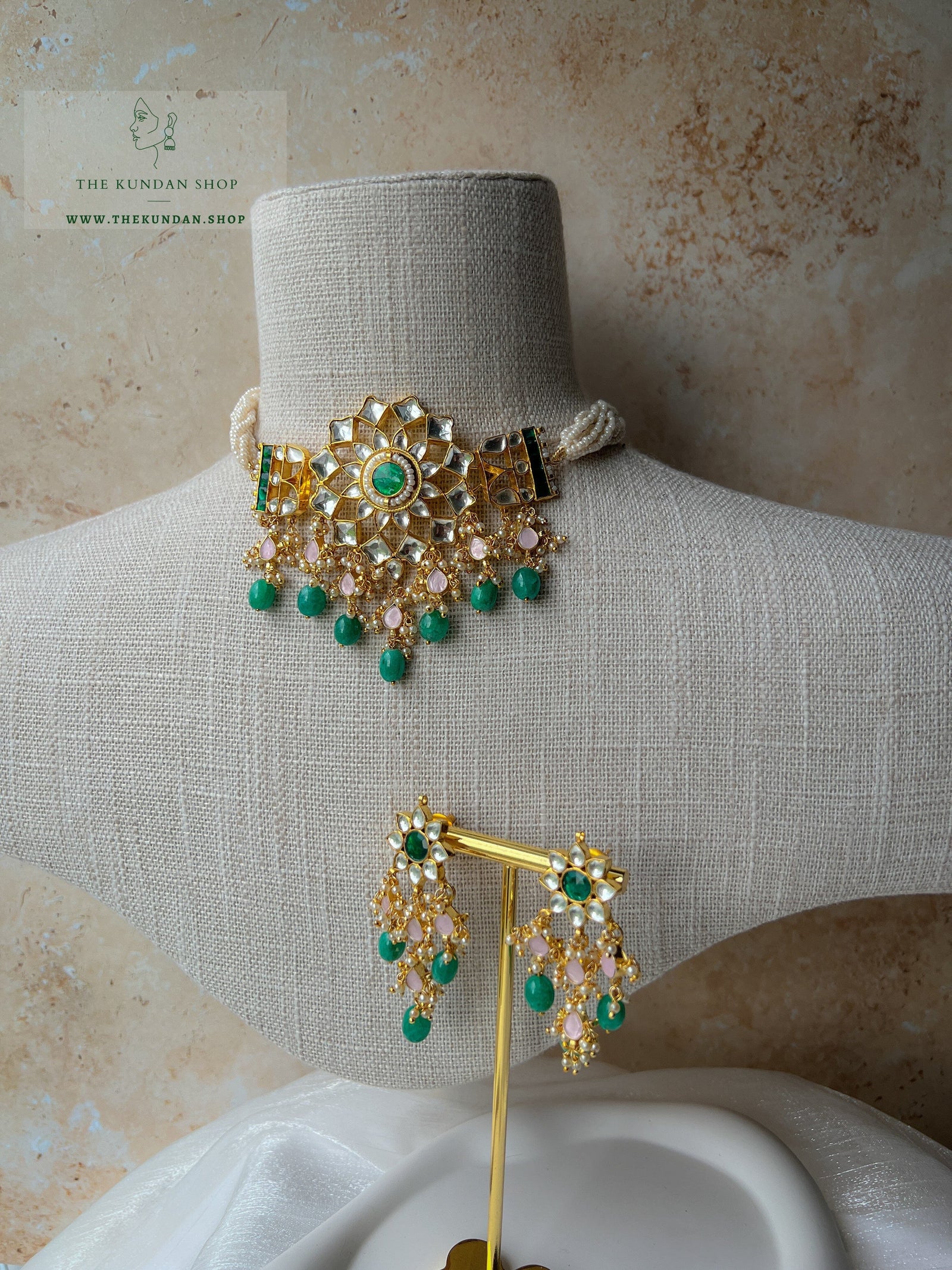 Calm Florals in Pink & Green Necklace Sets THE KUNDAN SHOP 