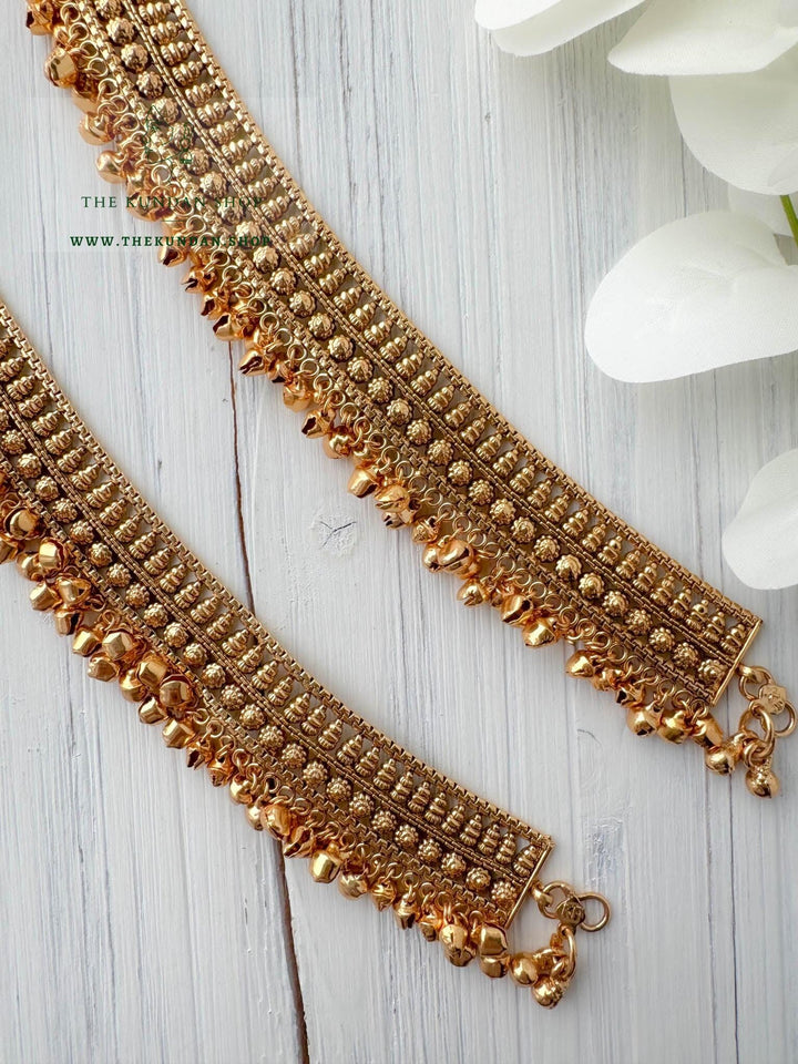 Golden Eye & Ghungroo // Anklets Anklets THE KUNDAN SHOP 
