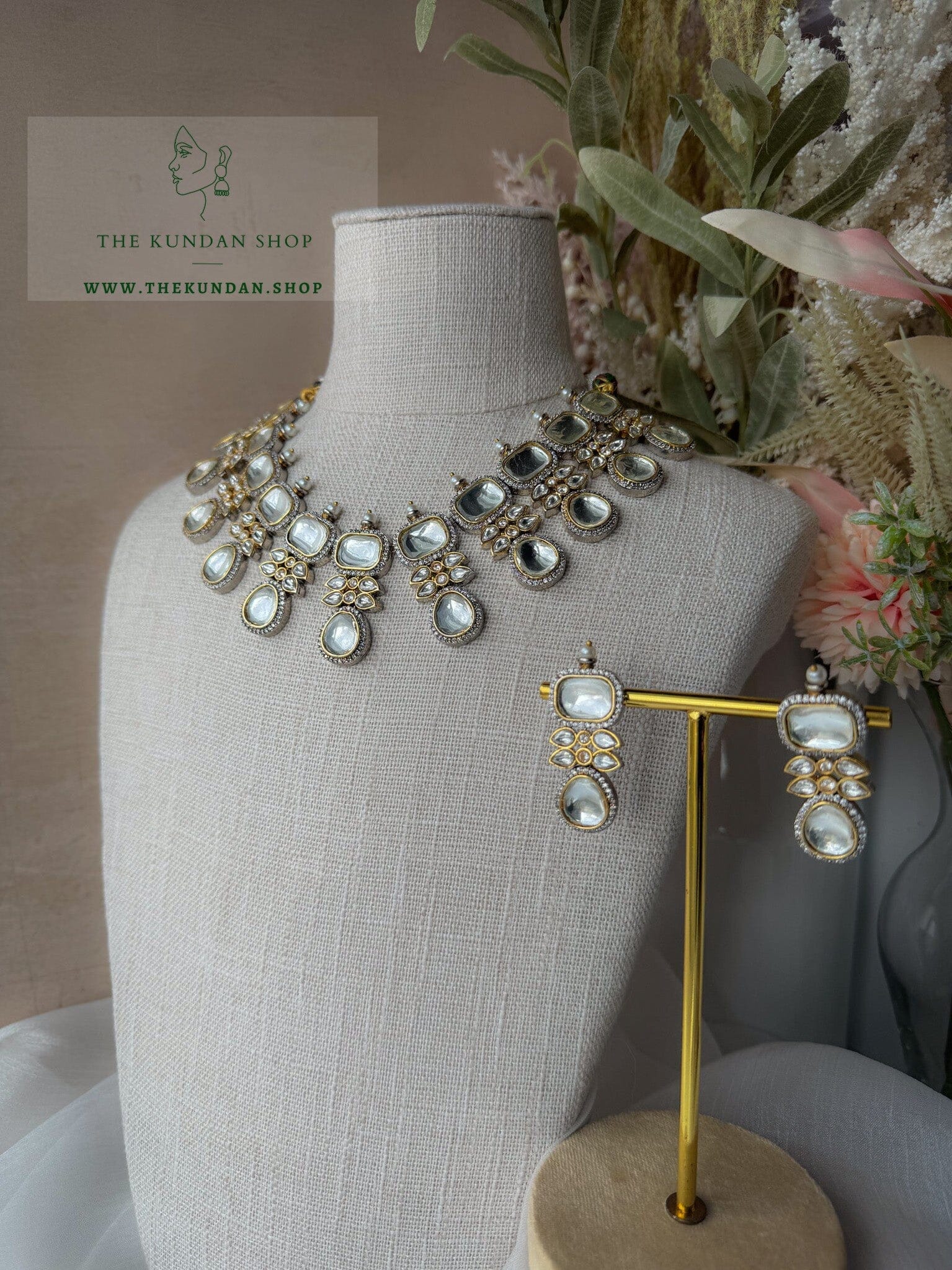 Soulmates in Clear Necklace Sets THE KUNDAN SHOP 