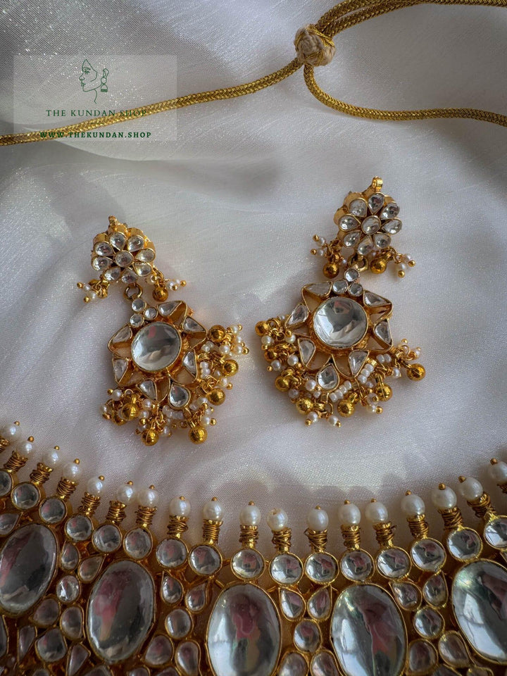 Relevant in Gold Necklace Sets THE KUNDAN SHOP 