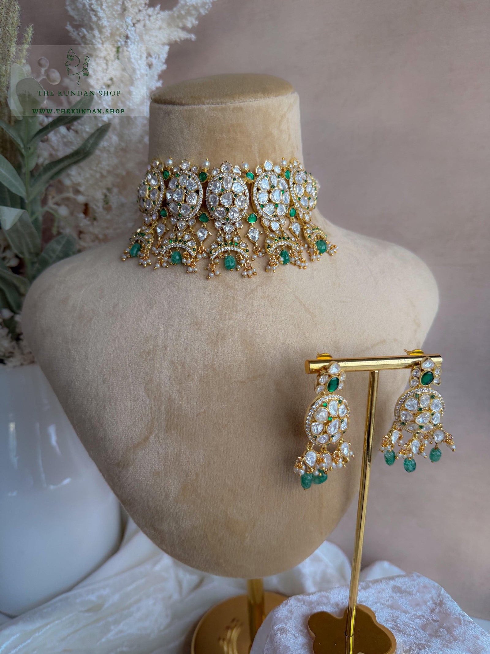 Destiny in Green & golden Necklace Sets THE KUNDAN SHOP 