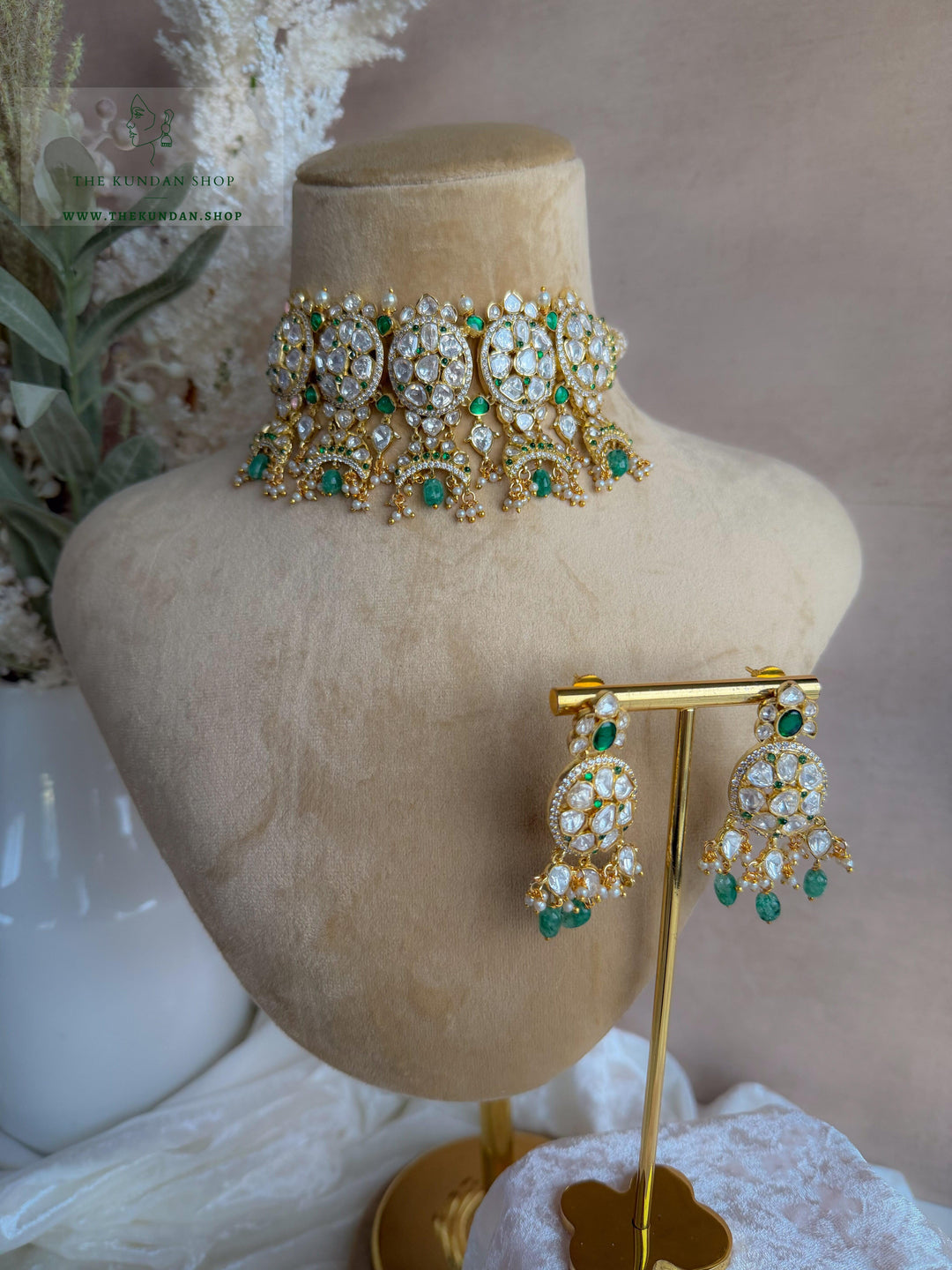 Destiny in Green &amp; golden Necklace Sets THE KUNDAN SHOP 