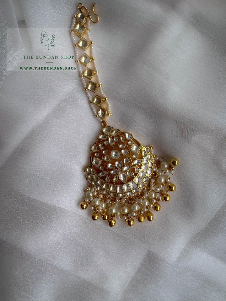 Golden Touch Tikka Maangtikka THE KUNDAN SHOP 