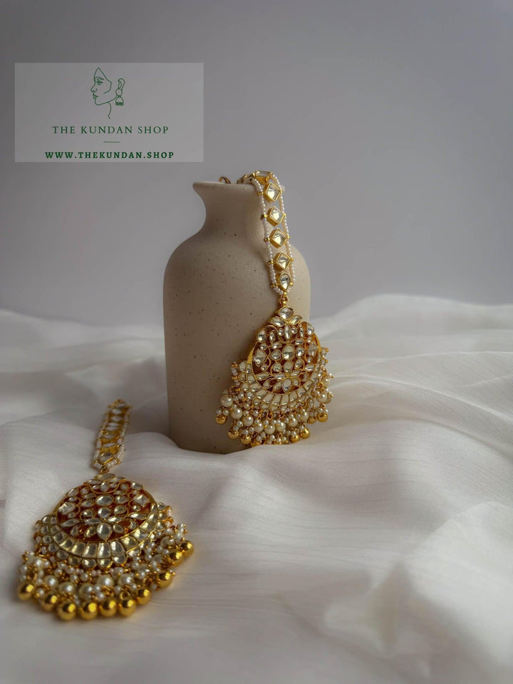 Golden Touch Tikka Maangtikka THE KUNDAN SHOP 