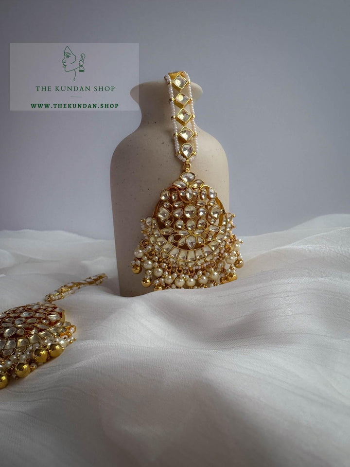 Golden Touch Tikka Maangtikka THE KUNDAN SHOP 