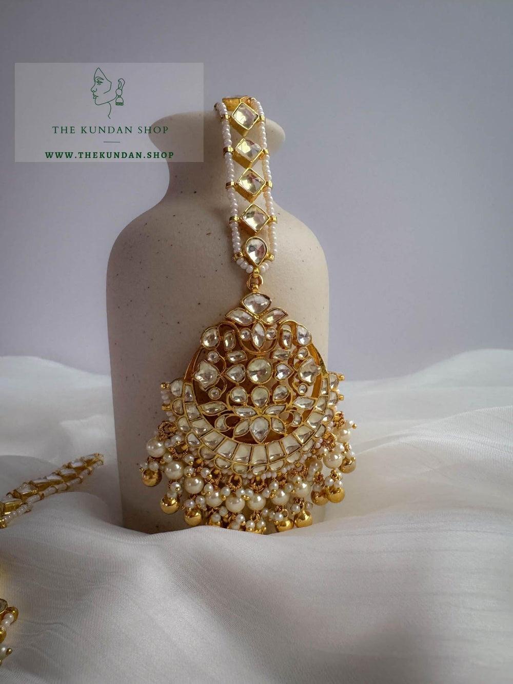Golden Touch Tikka Maangtikka THE KUNDAN SHOP 