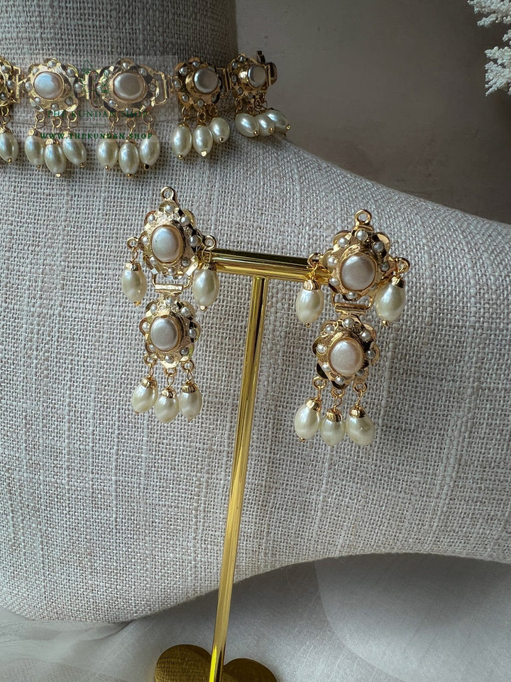 Fated in Pearl Necklace Sets THE KUNDAN SHOP 