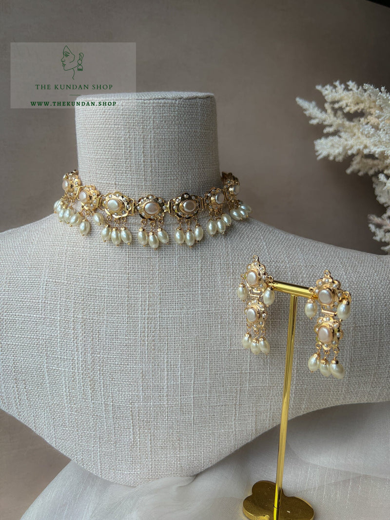 Fated in Pearl Necklace Sets THE KUNDAN SHOP 