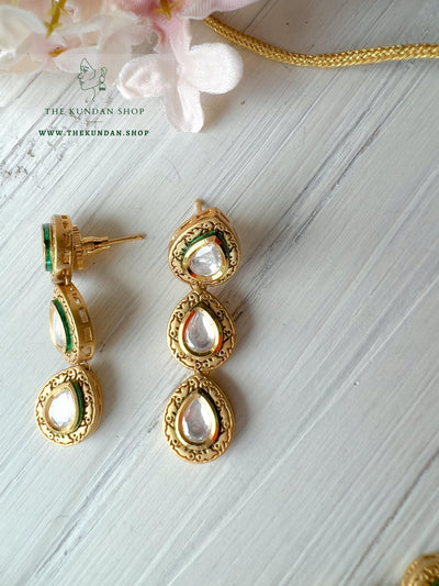 Simple Teardrops Necklace Sets THE KUNDAN SHOP 