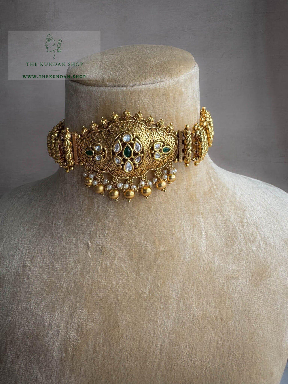 Protected Antique Choker Necklace Sets THE KUNDAN SHOP 