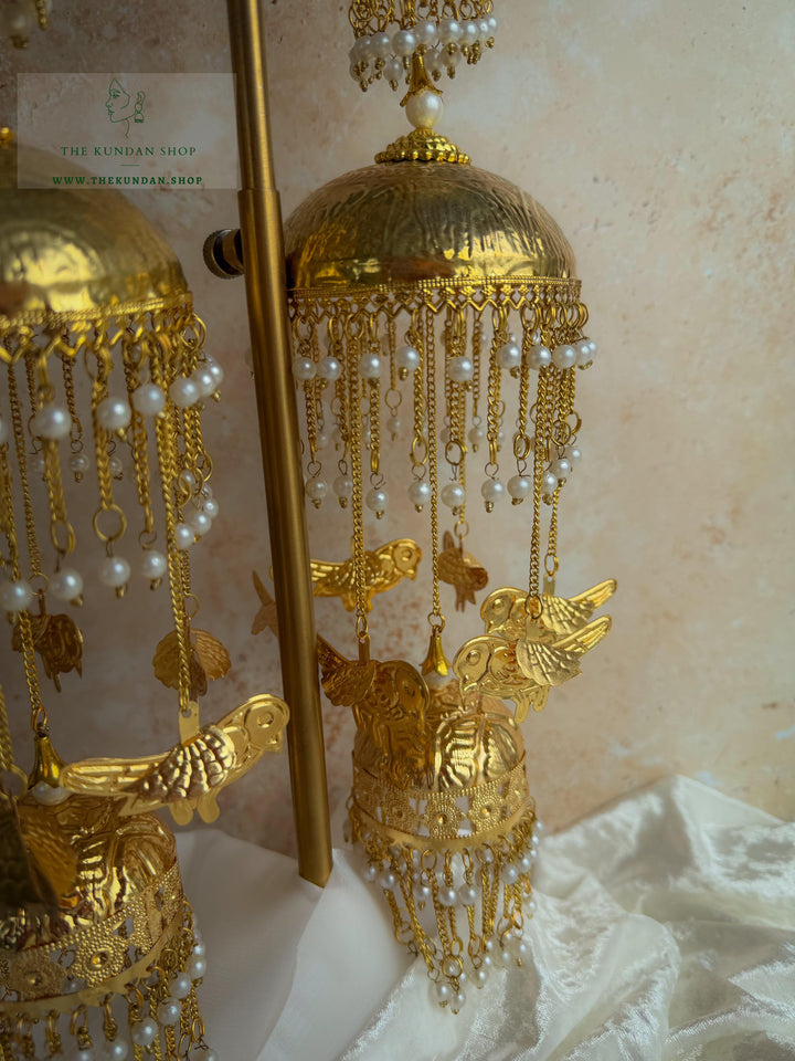 Golden Flight // Kaleeray Kaleeray THE KUNDAN SHOP 