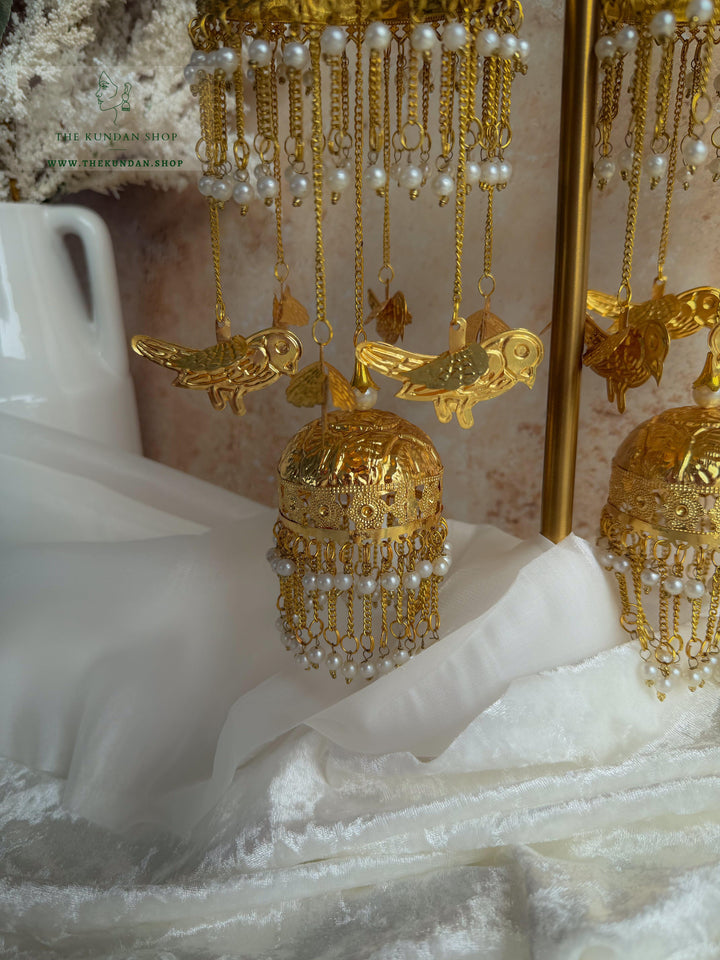 Golden Flight // Kaleeray Kaleeray THE KUNDAN SHOP 