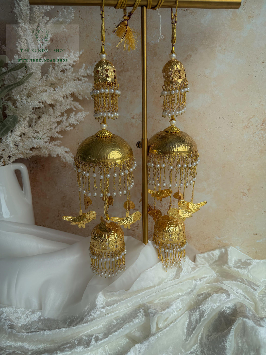 Golden Flight // Kaleeray Kaleeray THE KUNDAN SHOP 