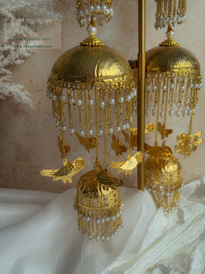 Golden Flight // Kaleeray Kaleeray THE KUNDAN SHOP 