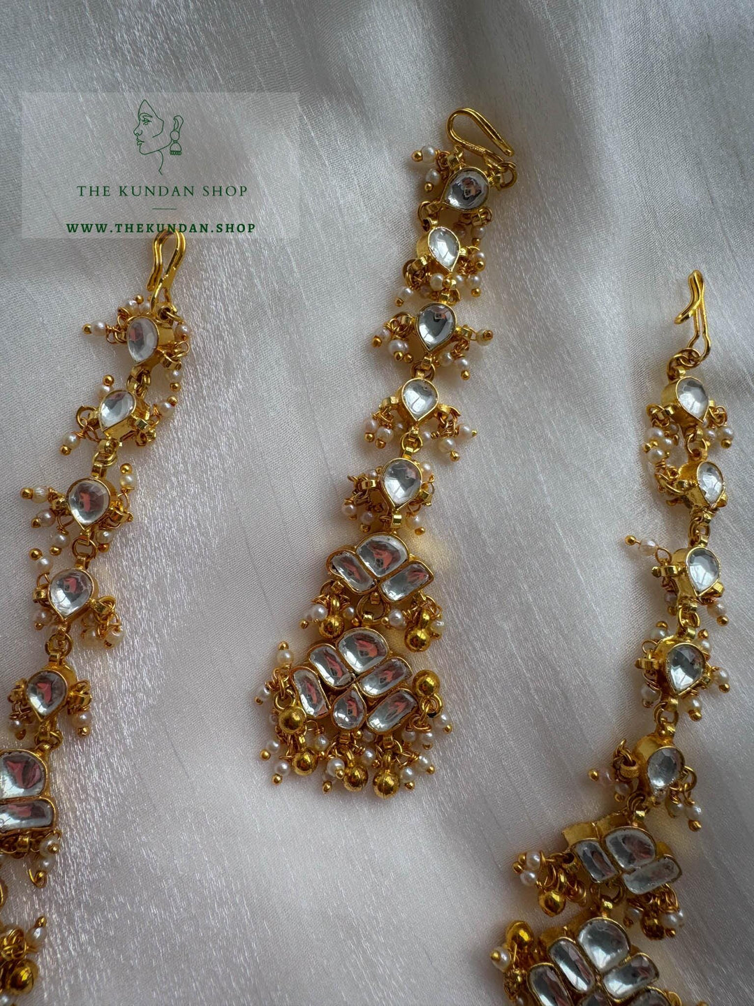 Subtle Detail // Kundan Tikka Maangtikka THE KUNDAN SHOP 