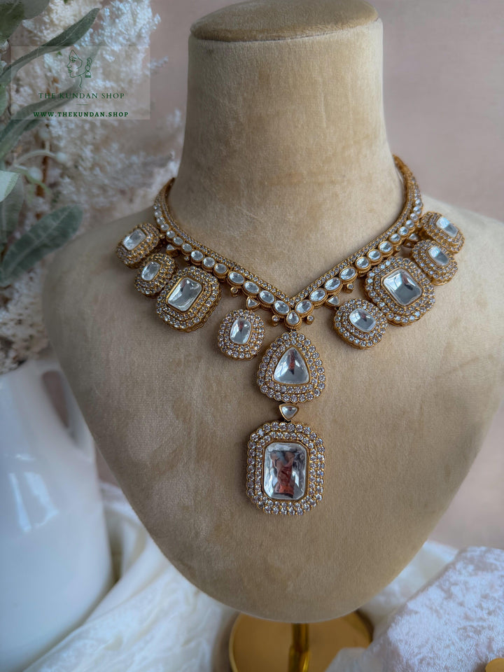 Tender in Golden Necklace Sets THE KUNDAN SHOP 