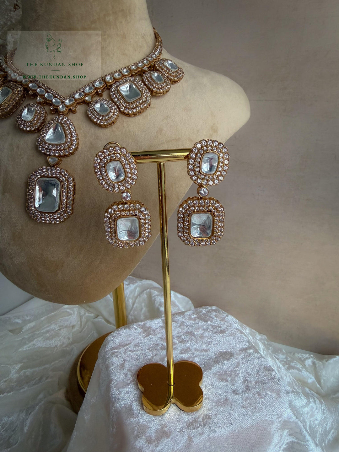 Tender in Golden Necklace Sets THE KUNDAN SHOP 