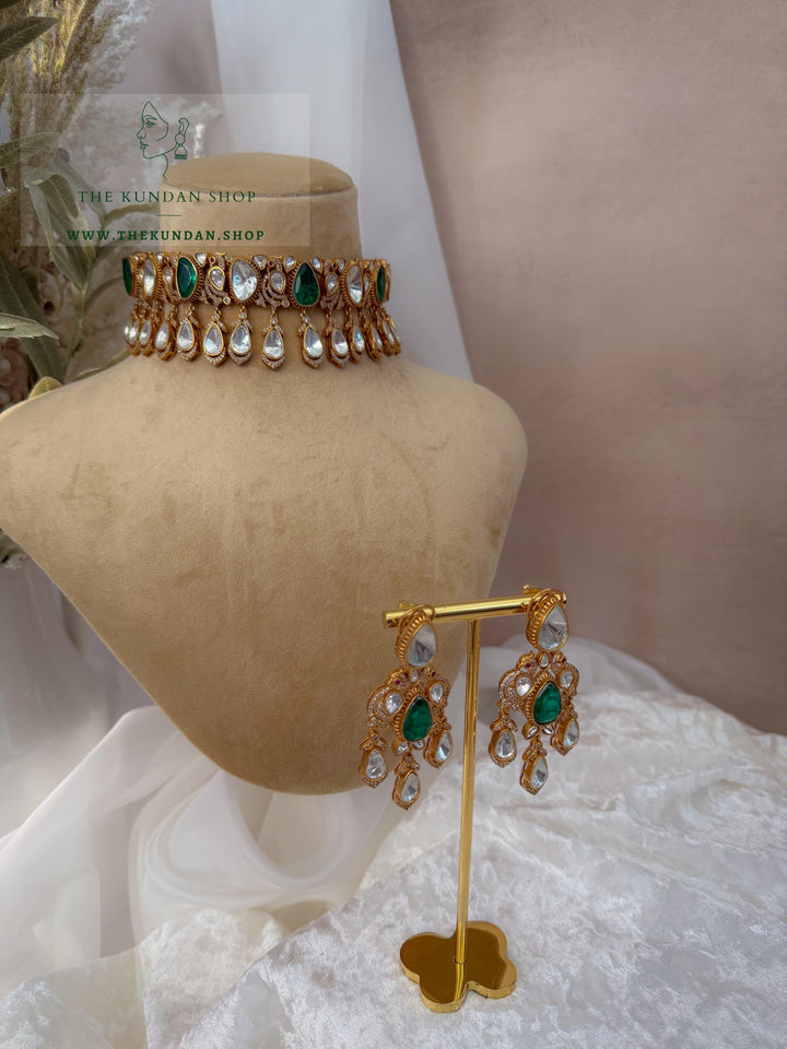 Hidden Moorni in Green Necklace Sets THE KUNDAN SHOP 