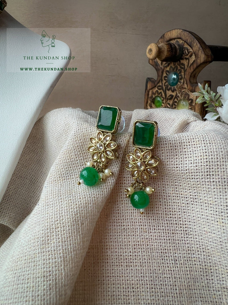 Private in Green Necklace Sets THE KUNDAN SHOP 