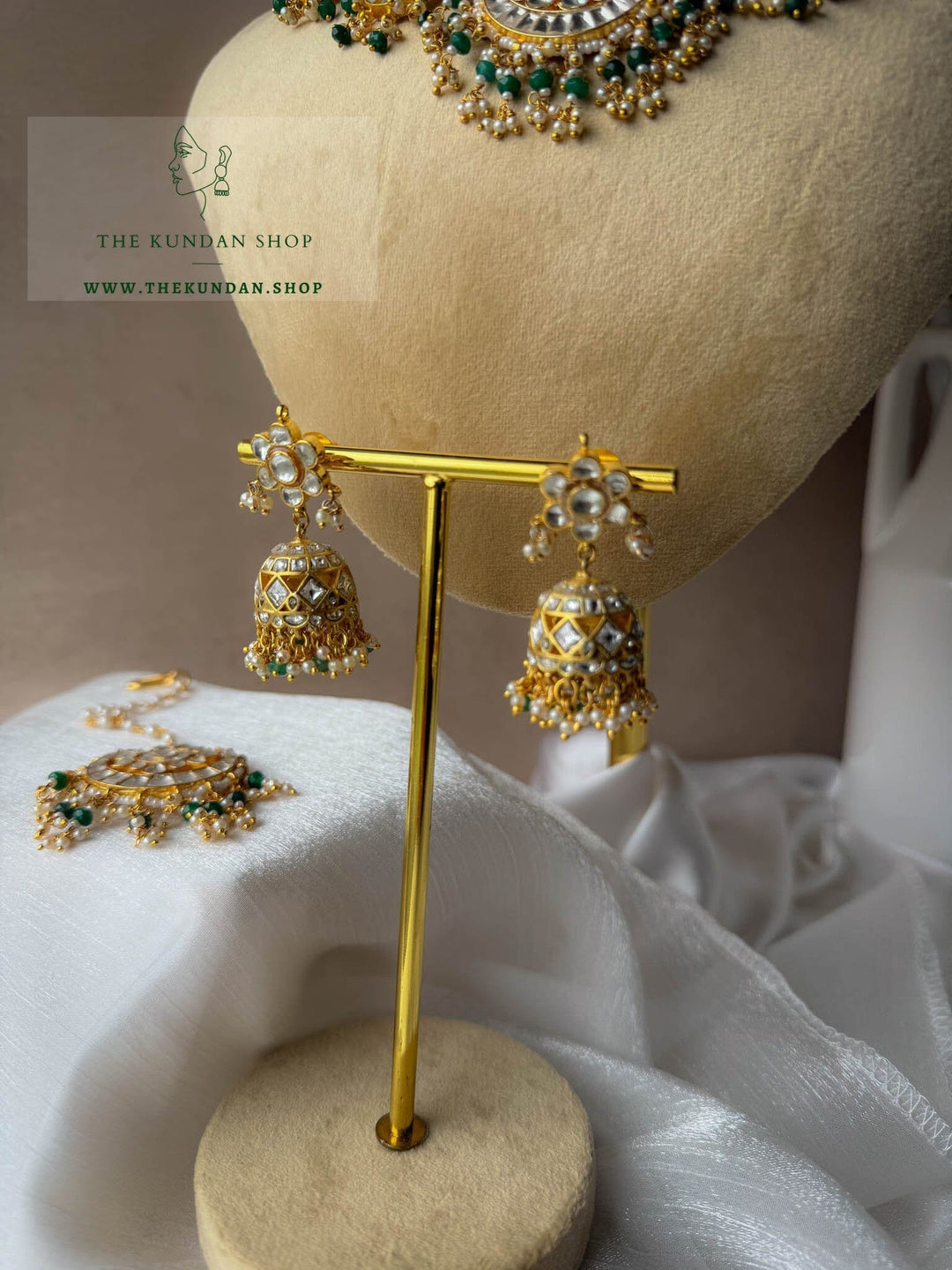 Affection in Green Kundan Necklace Sets THE KUNDAN SHOP 