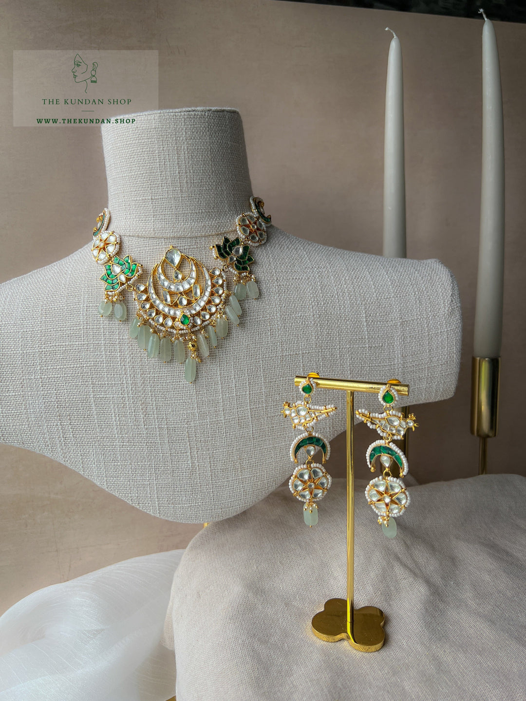 Distraction in Greens Necklace Sets THE KUNDAN SHOP 