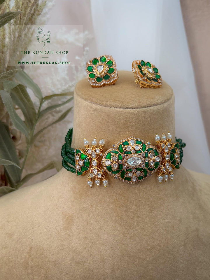 Well Kept in Green Necklace Sets THE KUNDAN SHOP 