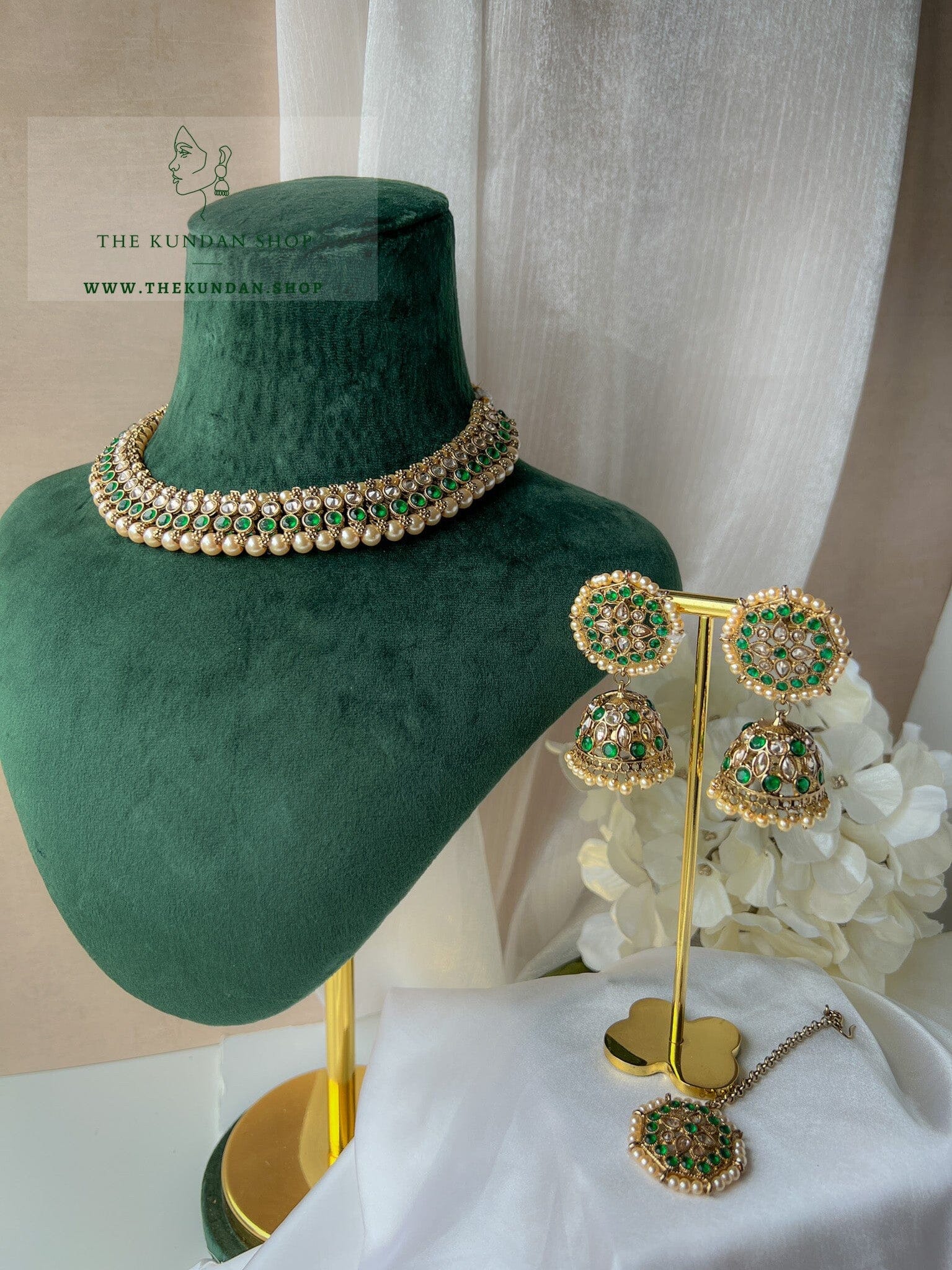 Raised in Green Necklace Sets THE KUNDAN SHOP 