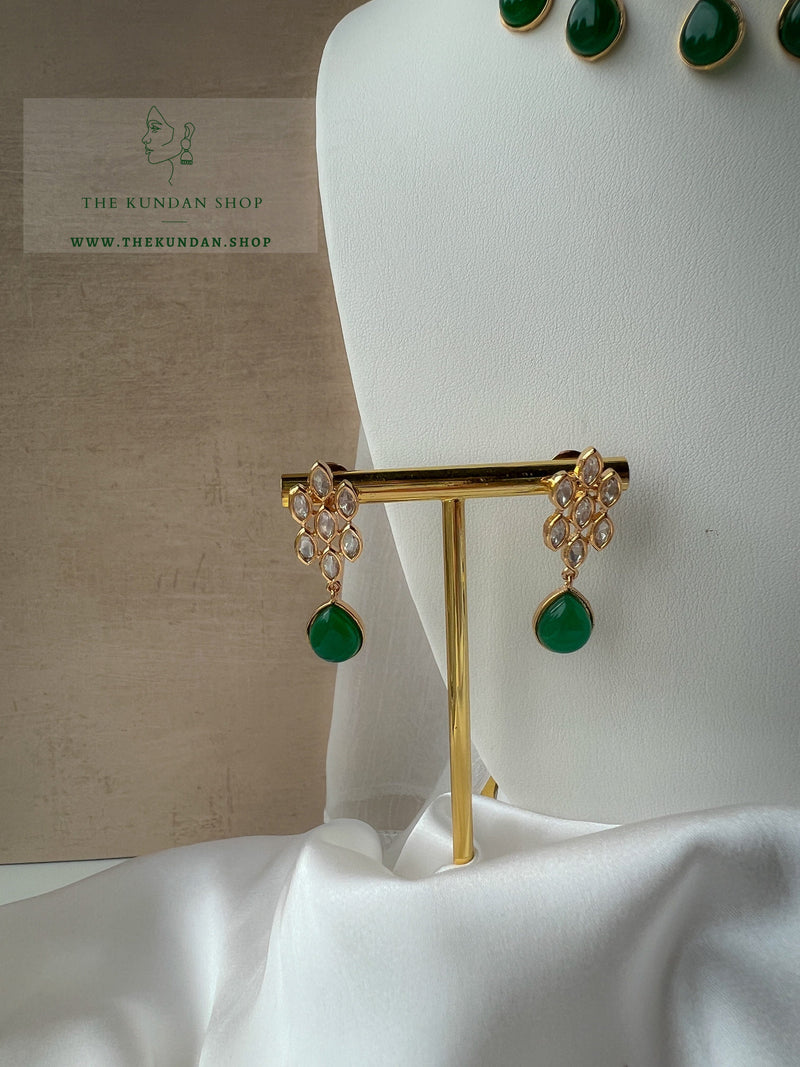 Make it Right in Green Necklace Sets THE KUNDAN SHOP 