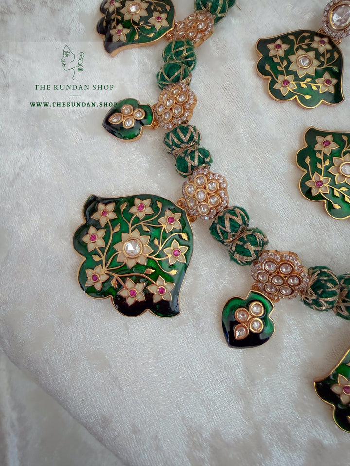 Floral Blends // Green Meenakari Necklace Sets THE KUNDAN SHOP 