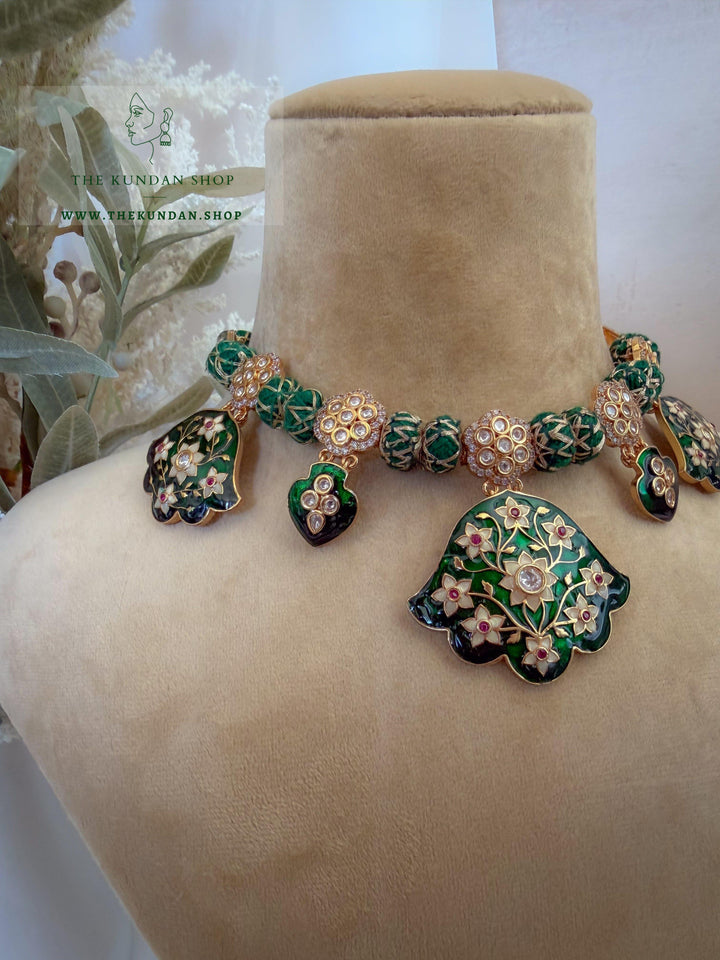 Floral Blends // Green Meenakari Necklace Sets THE KUNDAN SHOP 