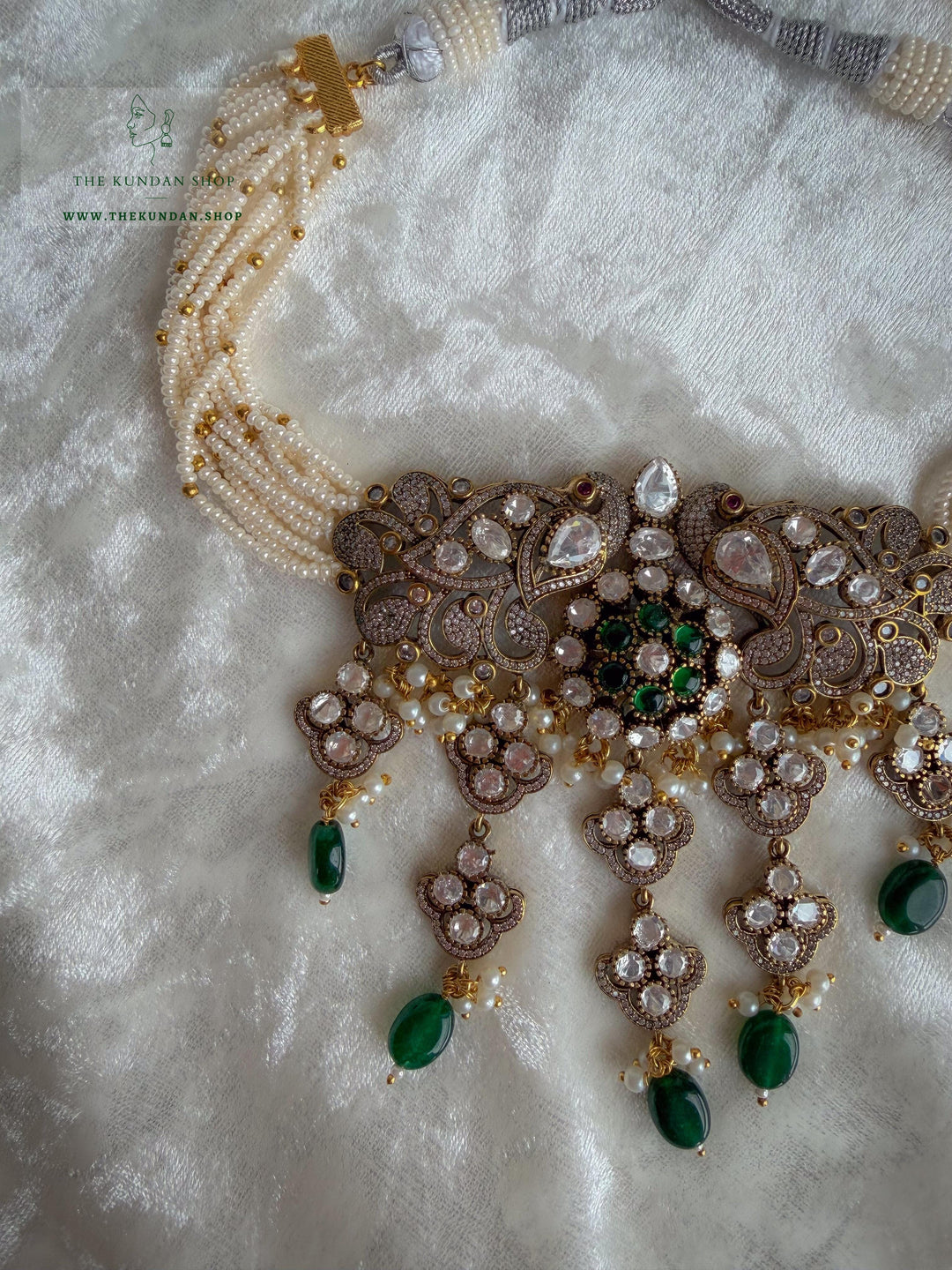 To Desire // Green Necklace Sets THE KUNDAN SHOP 