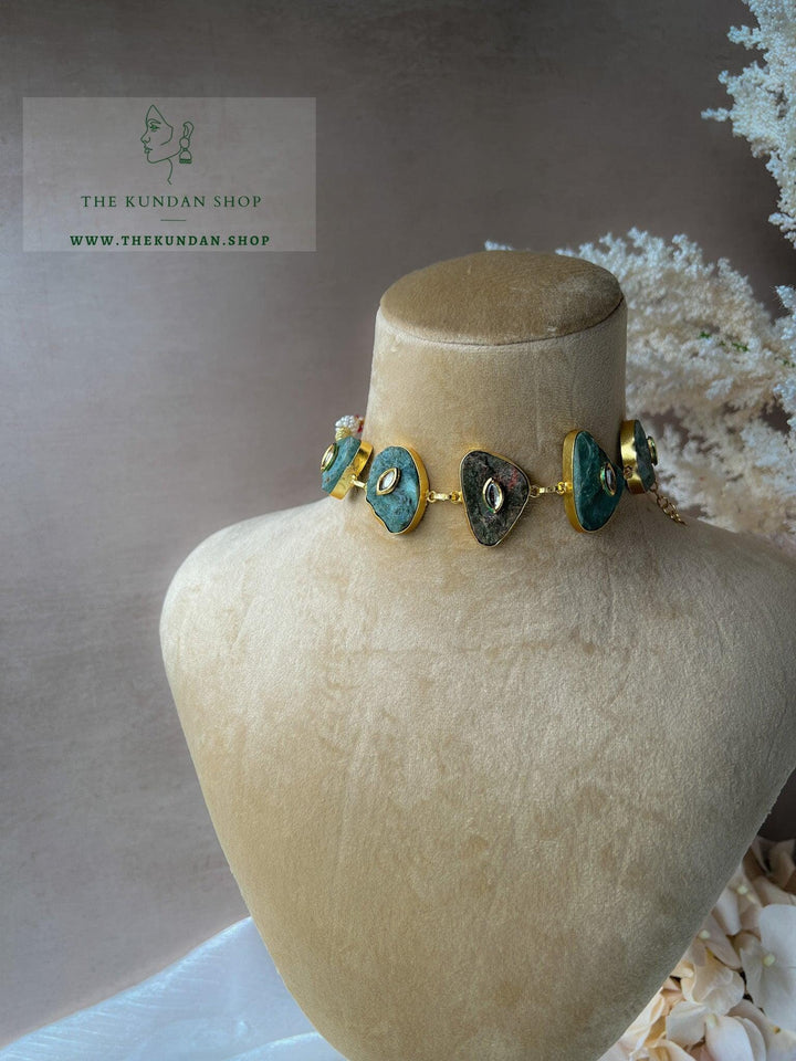 Announced in Natural Greens Necklace Sets THE KUNDAN SHOP 