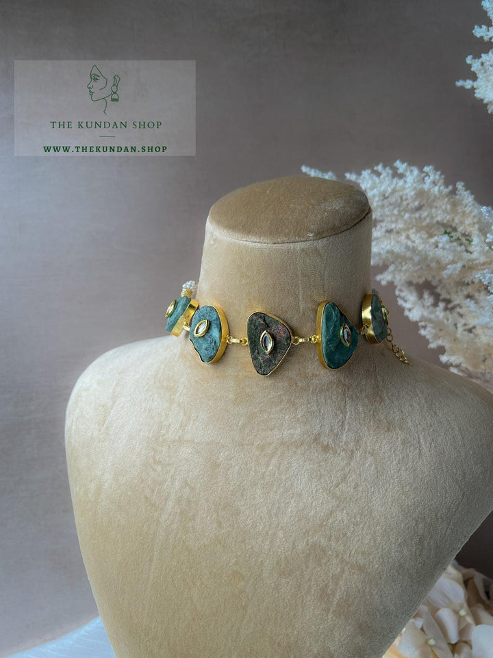 Announced in Natural Greens Necklace Sets THE KUNDAN SHOP 