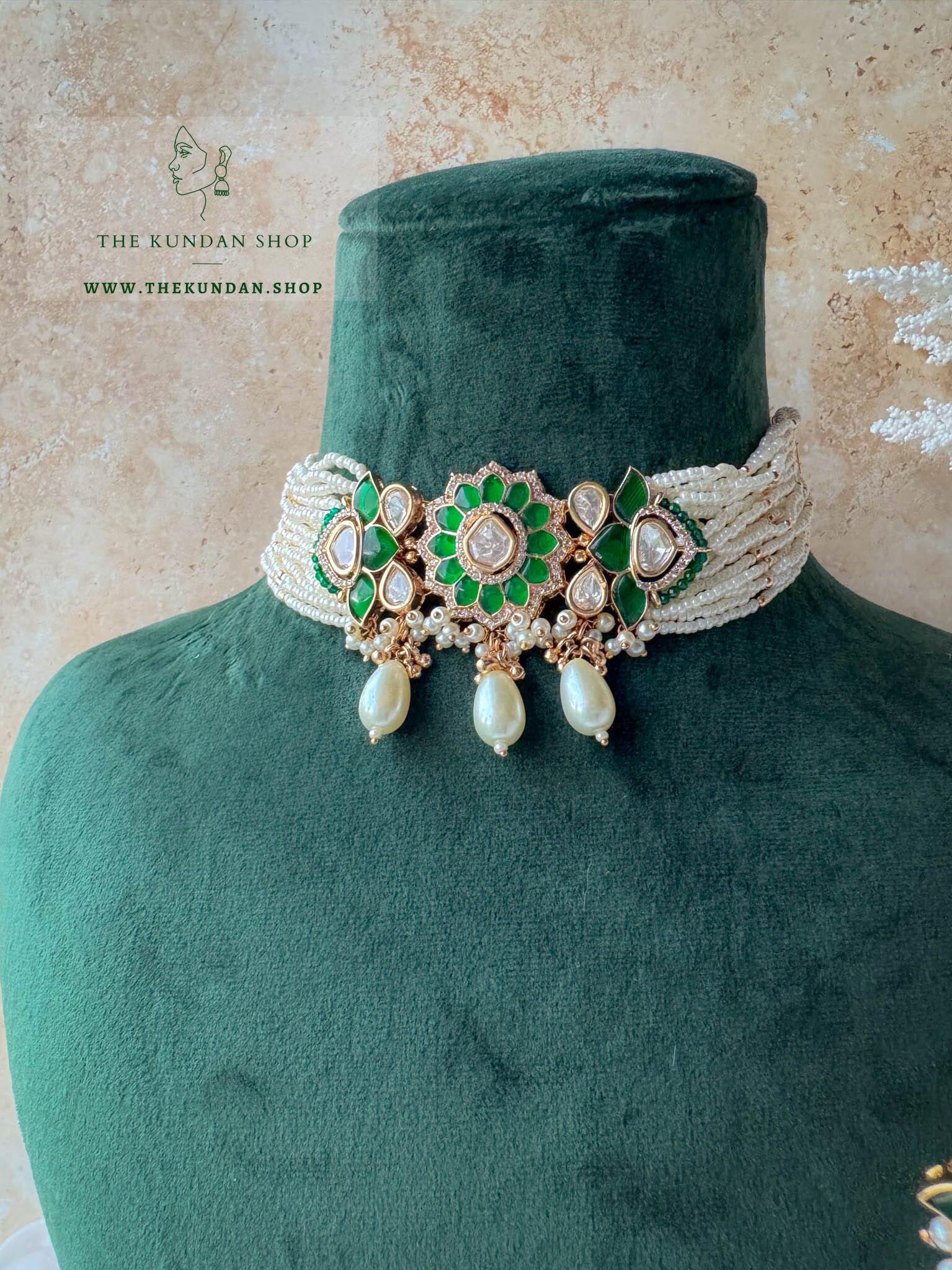 Pushed Away in Green Necklace Sets THE KUNDAN SHOP 