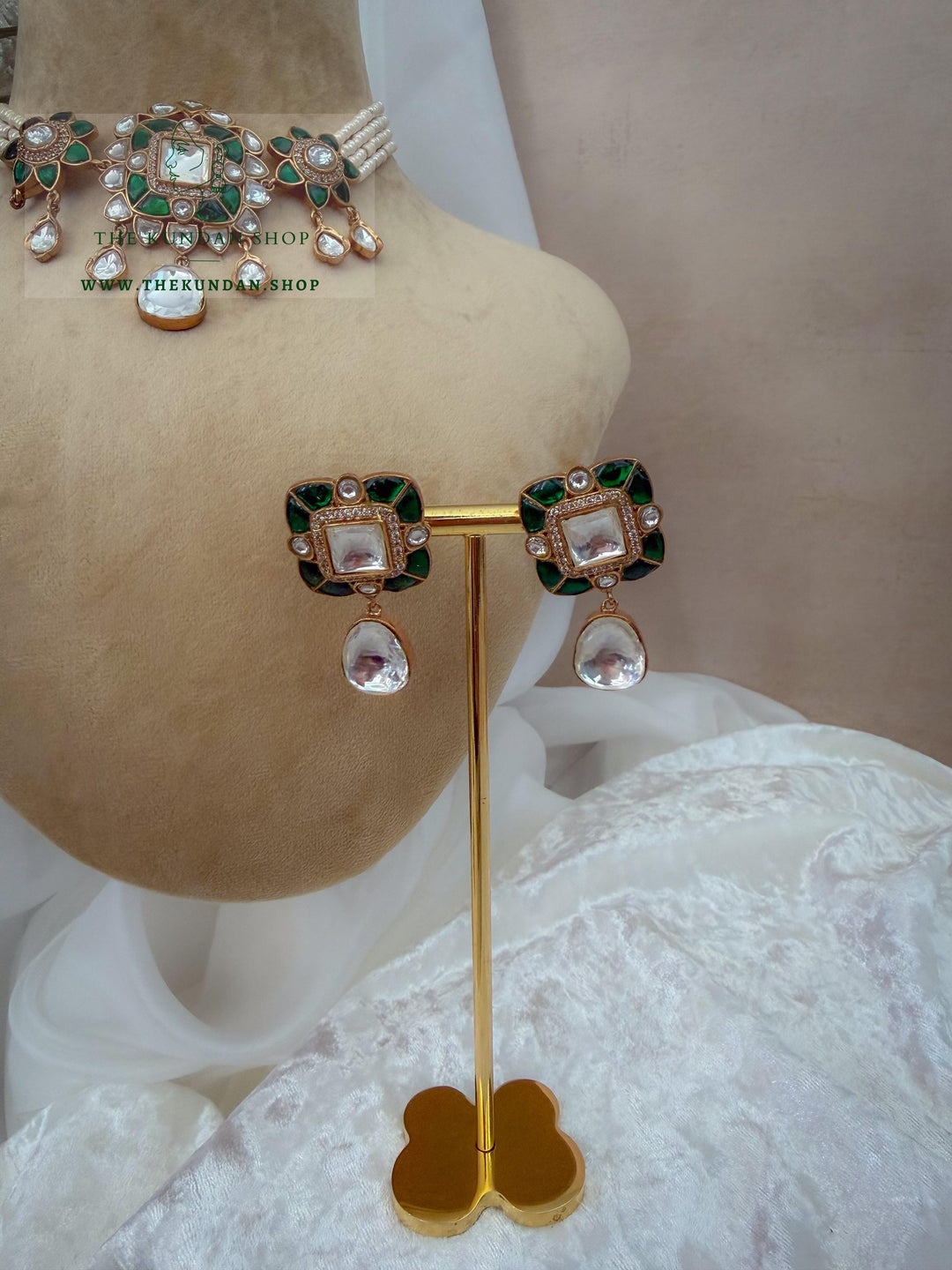 Melodic in Green Necklace Sets THE KUNDAN SHOP 
