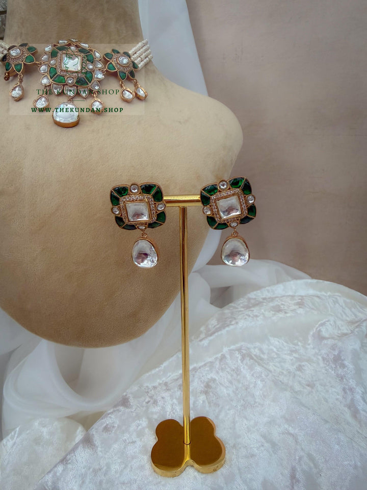 Melodic in Green Necklace Sets THE KUNDAN SHOP 