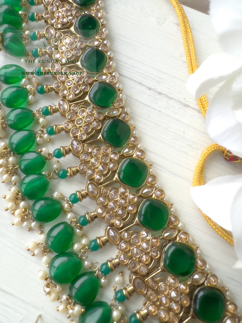 Fall Apart in Green Necklace Sets THE KUNDAN SHOP 