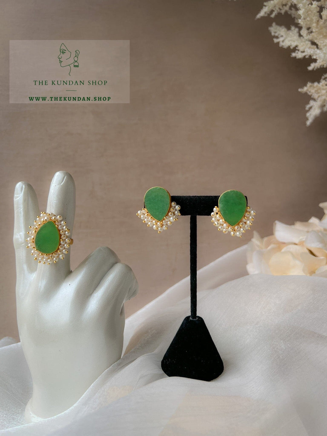 Catching Pearls // Earrings & Ring Earrings THE KUNDAN SHOP Green 
