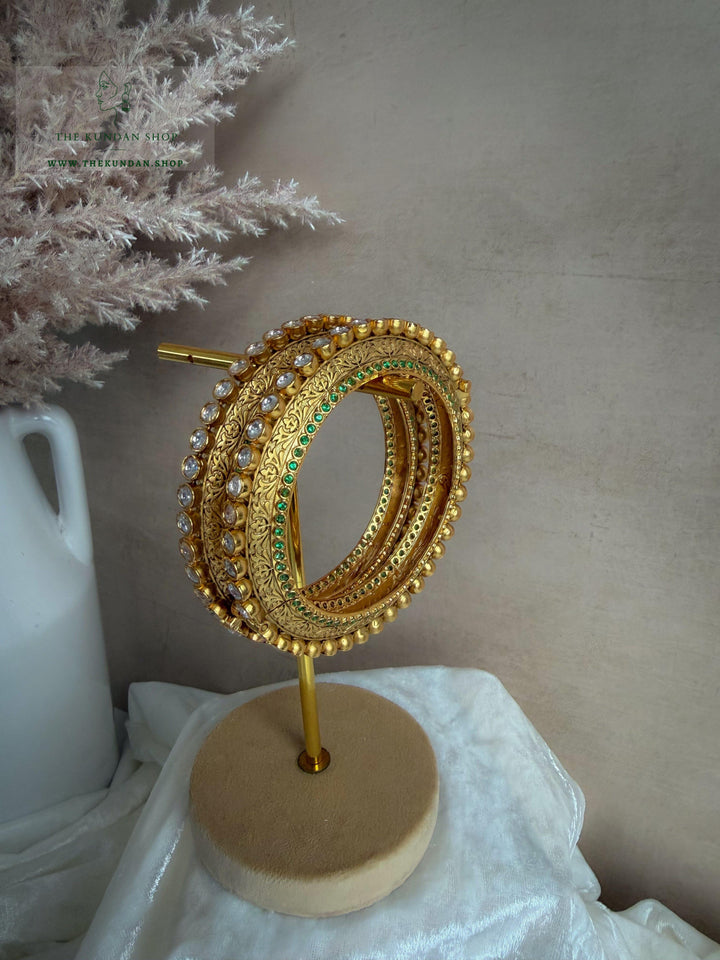 Emerald Lit Kangans in Kundan Bangles THE KUNDAN SHOP 