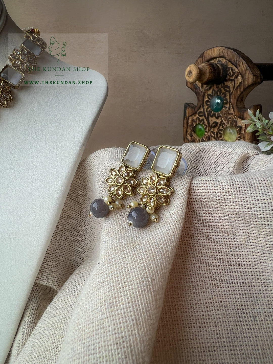 Private in Grey Necklace Sets THE KUNDAN SHOP 