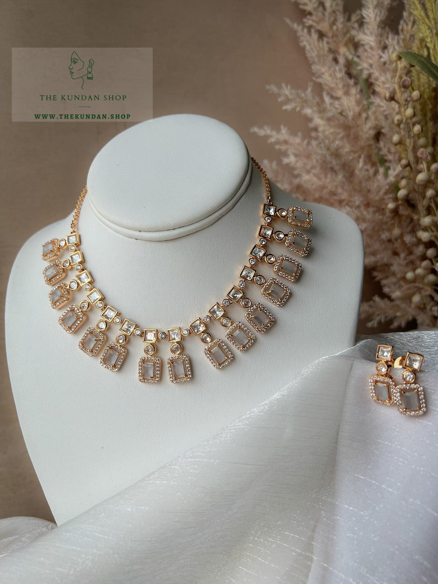 Rise in Grey Necklace Sets THE KUNDAN SHOP 
