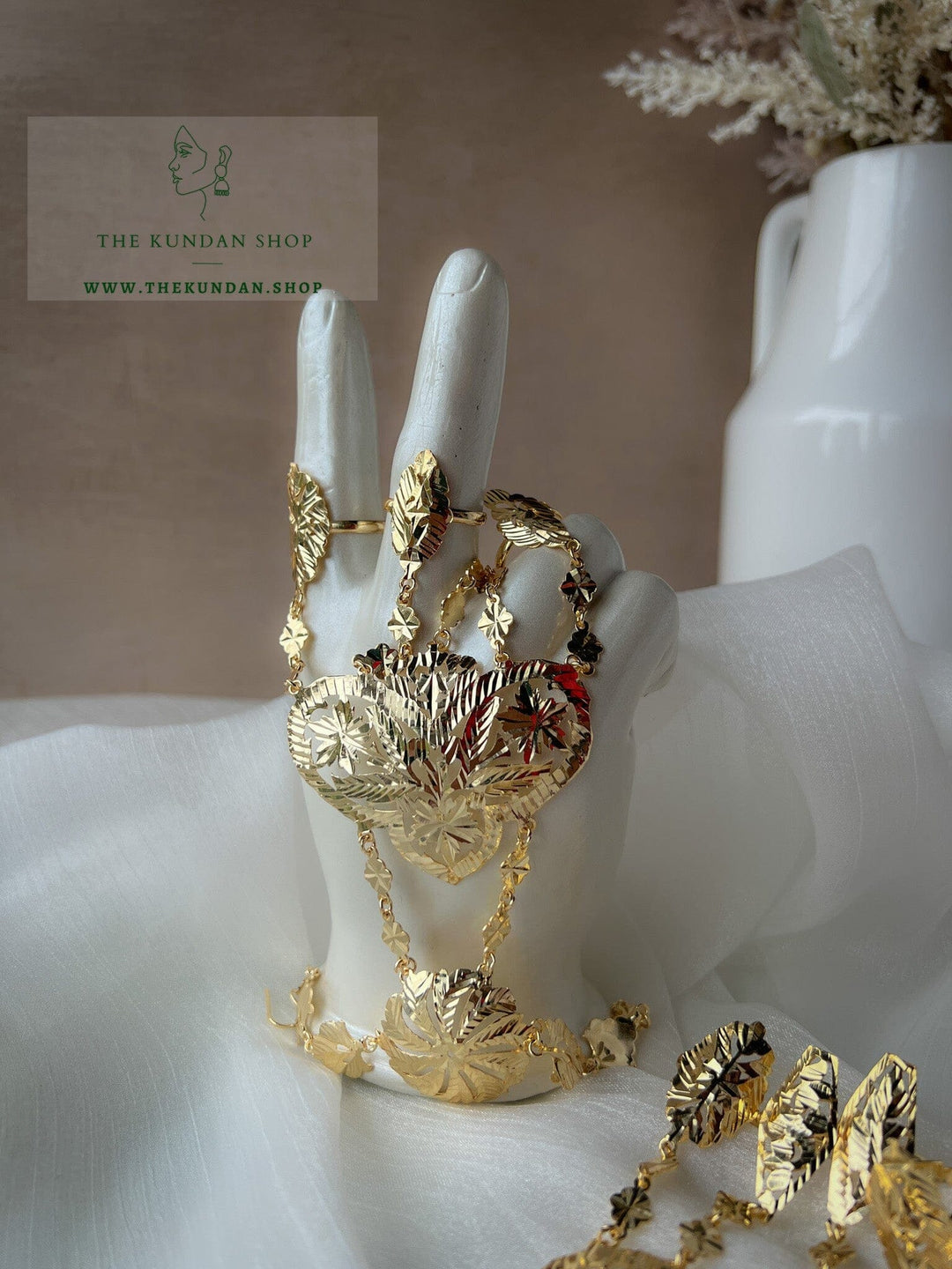 Vintage Bride, Hand Piece Ring THE KUNDAN SHOP 