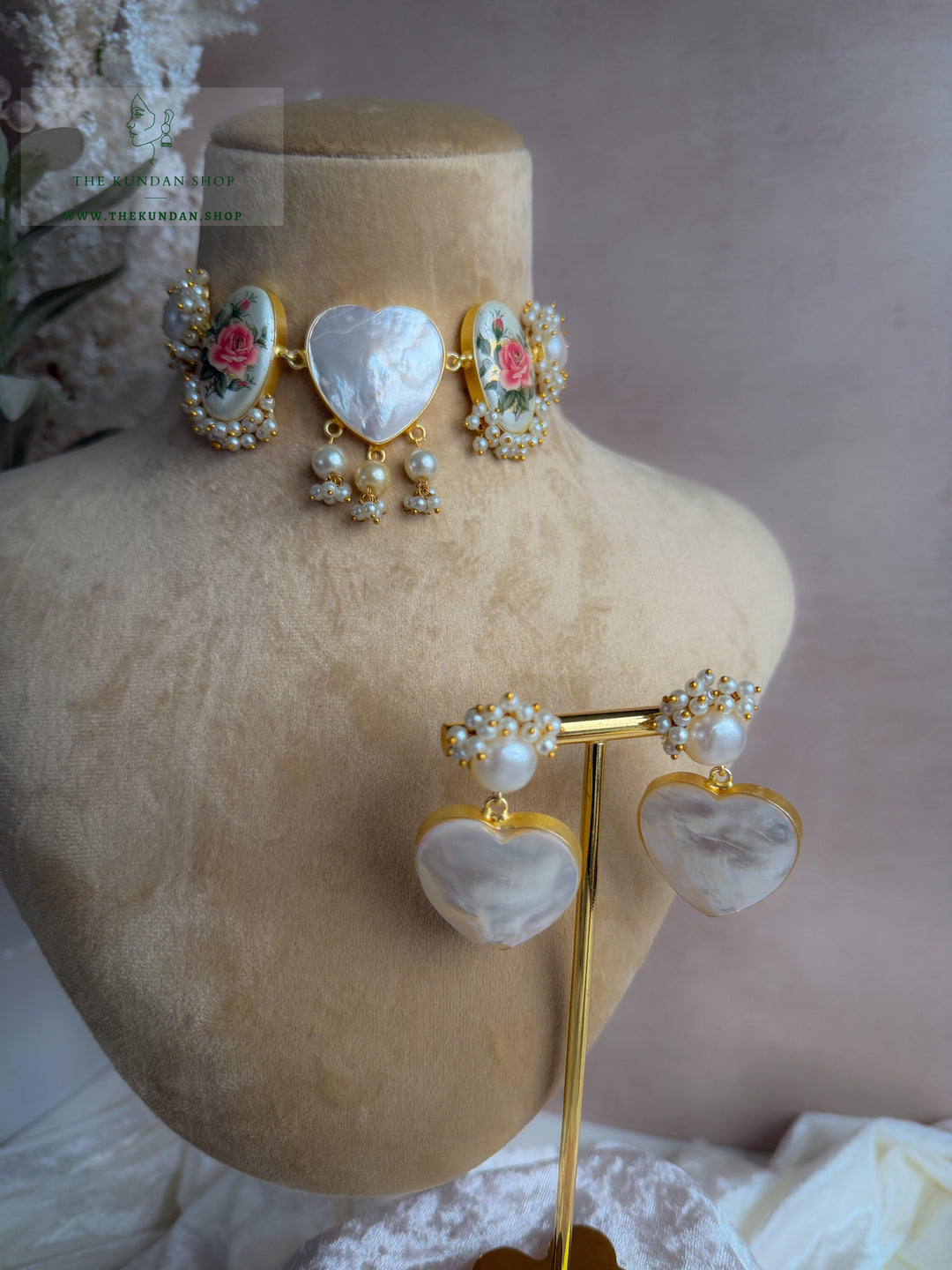 Affection in Mother of Pearl Necklace Sets THE KUNDAN SHOP 