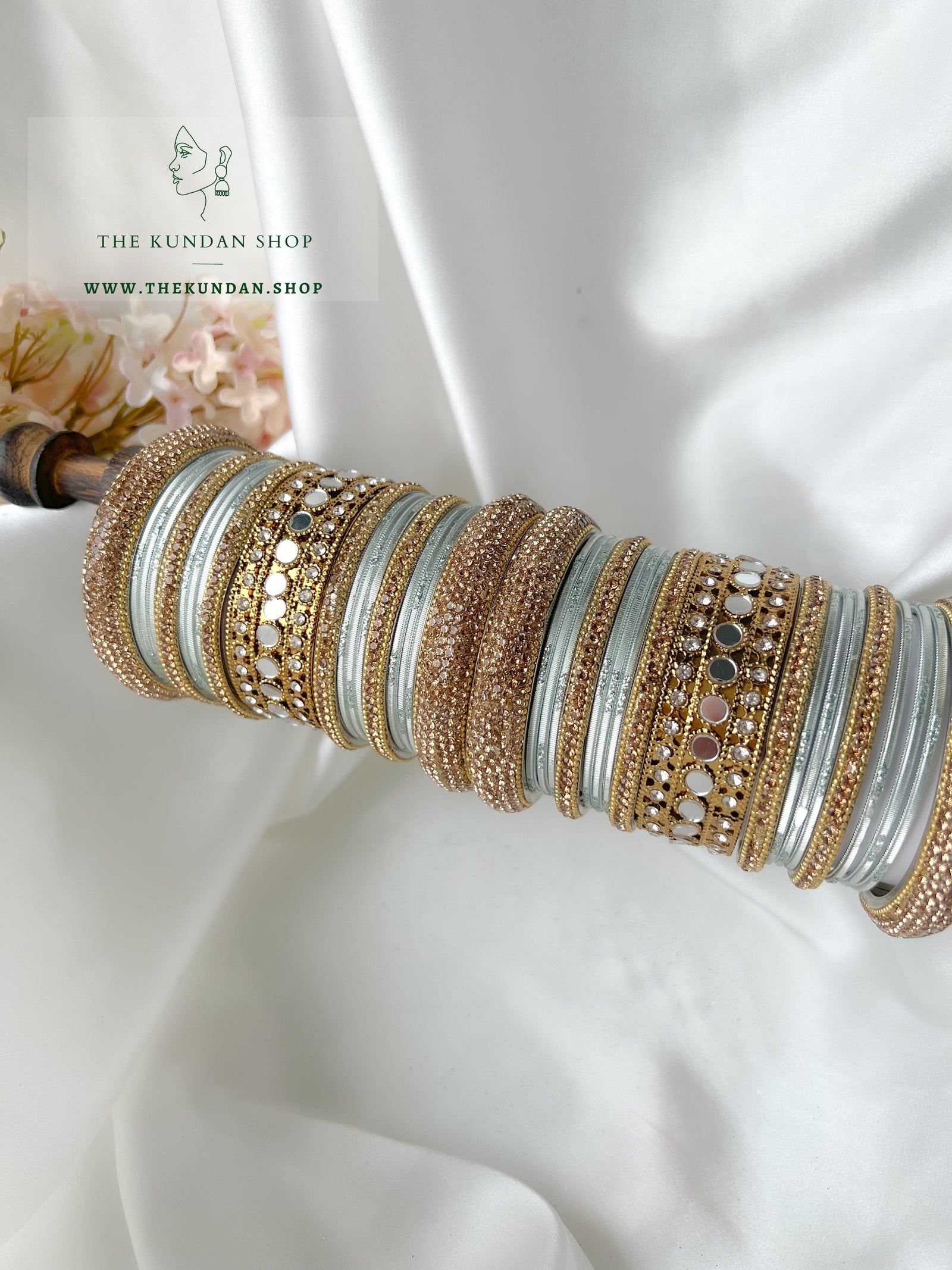 Round Sheesha Bangles in Ice Grey Bangles THE KUNDAN SHOP 