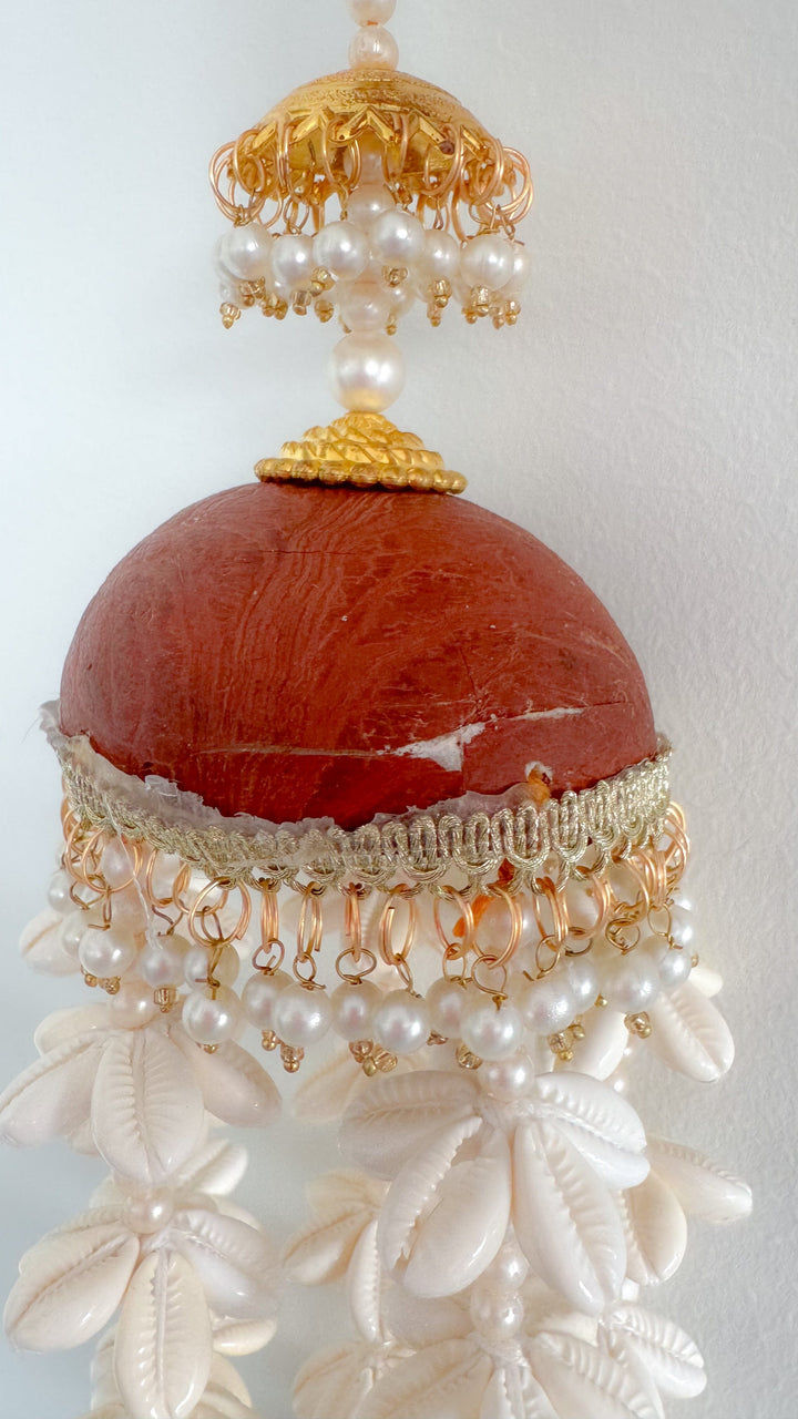 Traditional Coconut // Kaleeray Kaleeray THE KUNDAN SHOP 