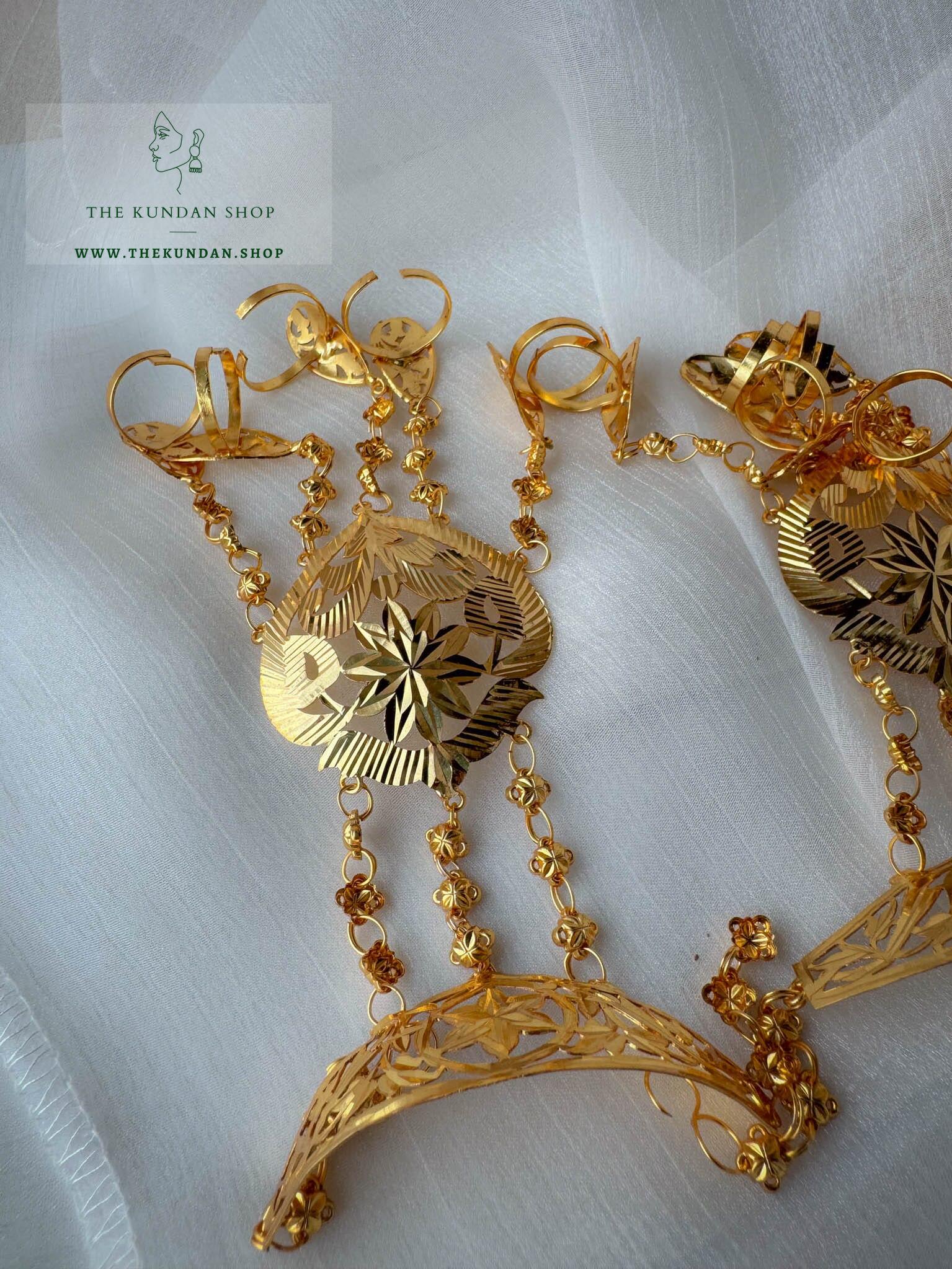 Old Tradition // Bridal Haathphool (Single Piece) Ring THE KUNDAN SHOP 