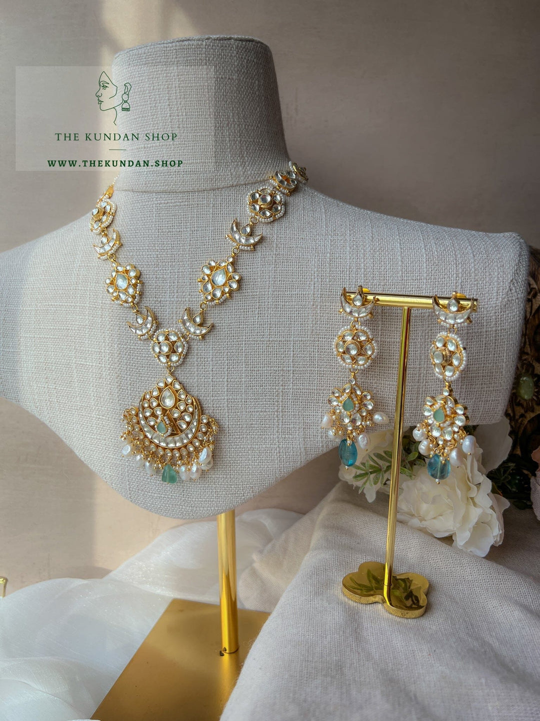 Meaningful in Kundans Necklace Sets THE KUNDAN SHOP 