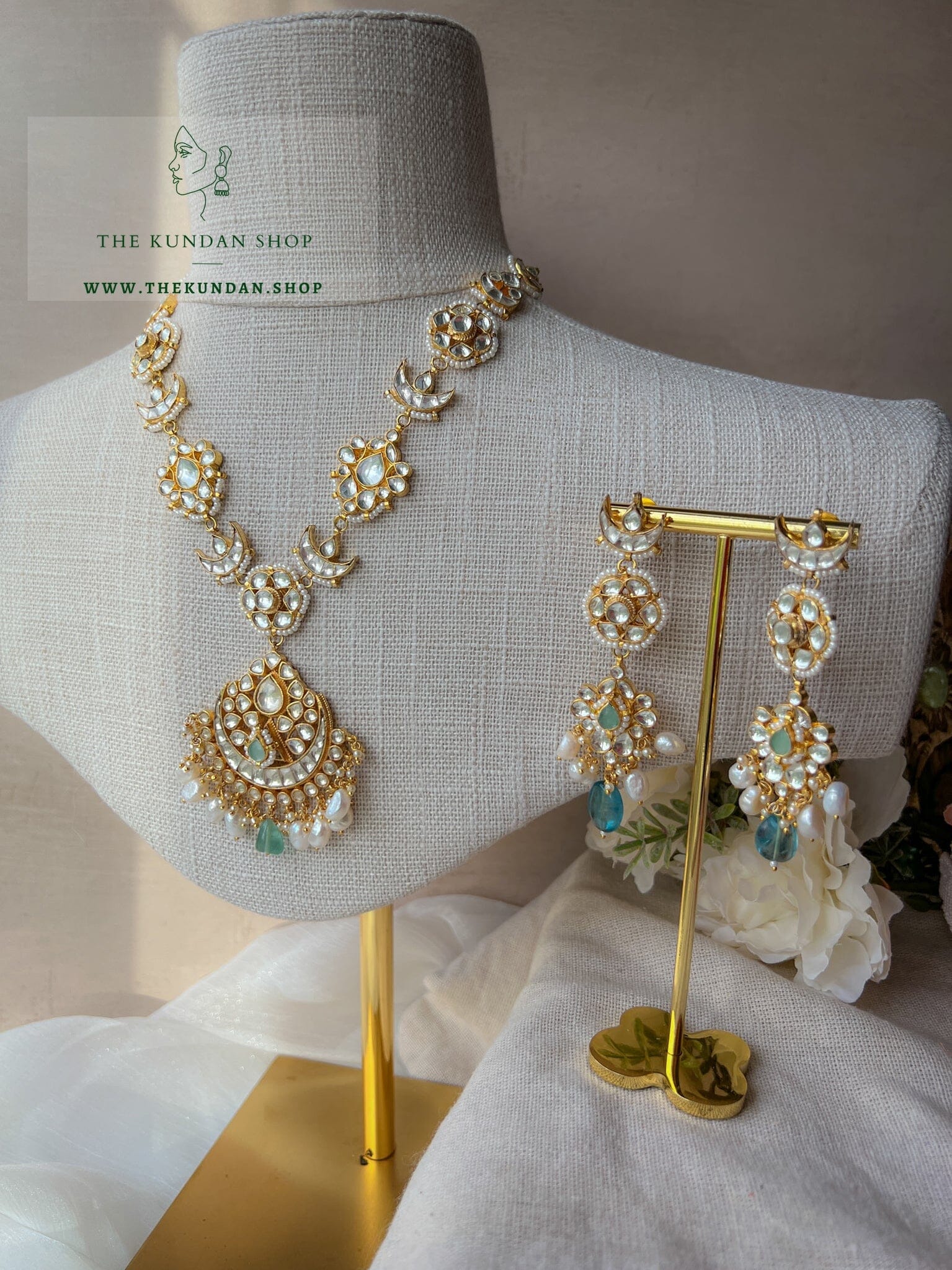 Meaningful in Kundans Necklace Sets THE KUNDAN SHOP 